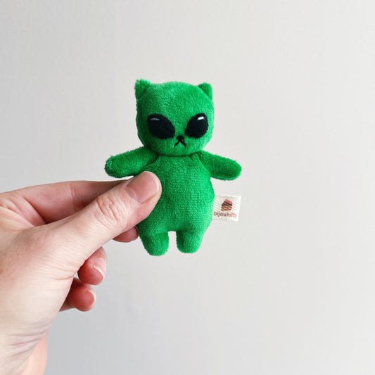 Tiny Baby Alien Kitty